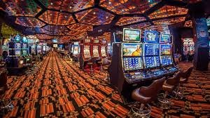 istanakasino live-dealer baccarat table viewed on Android mobile app